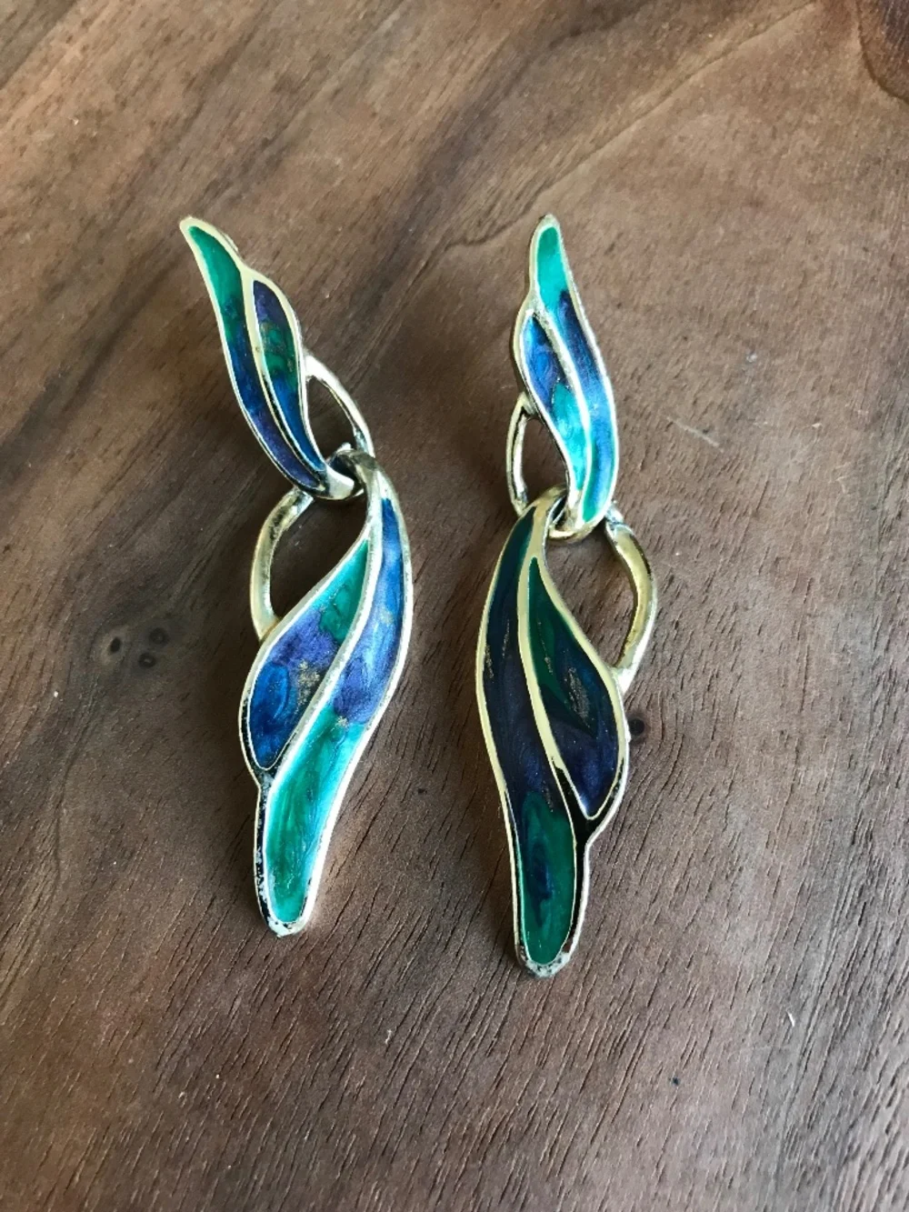 Vintage Goldtone Blue Green Enamel Dangle Pierced Earrings Statement 80s 90s‎